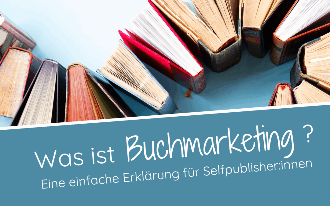Bild zeigt Bücher, die aneinander gereiht auf einem blauem Hintergrund stehen
